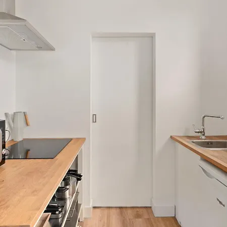 Kolonel - & Lichtrijk App Aan Zee 4p *